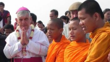 Camboja-católicos-e-budistas